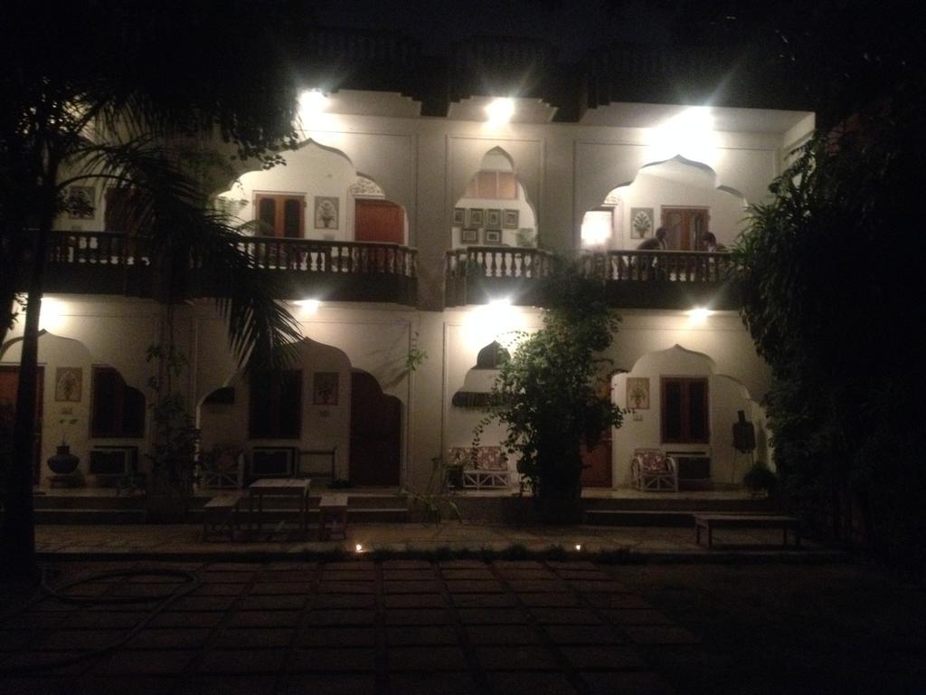 Shahar Palace 2*