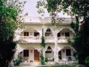 Shahar Palace Bed & Breakfast 2*
